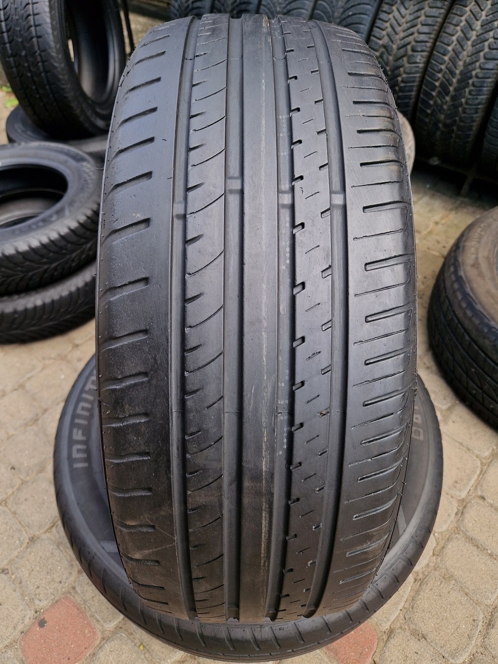 л б/у 235/60R18 Infinity Enviro 1219 4.5-5мм