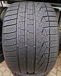 з б/у 295/30R19 Pirelli Winter 240 Sottozero 2 N1 08/09 7-7.5мм
