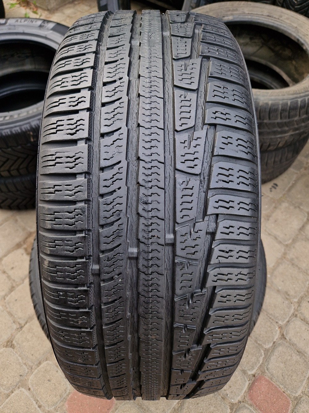 з б/у 225/45R19 Nokian WR A3 4014 6мм