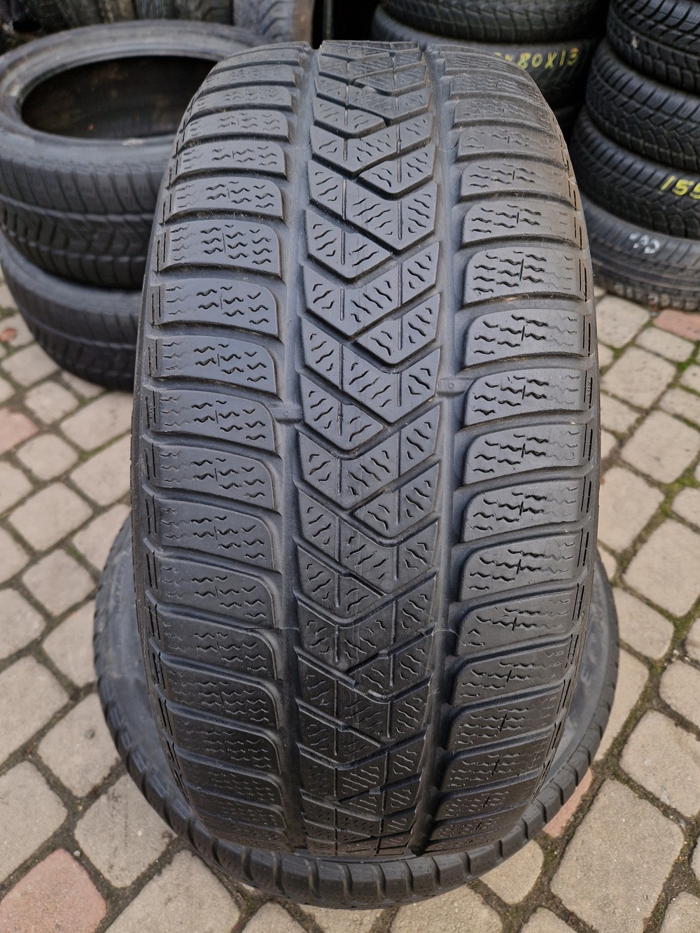 з б/у 225/50R17 Pirelli Winter Sottozero 3 4618 5,5-6мм