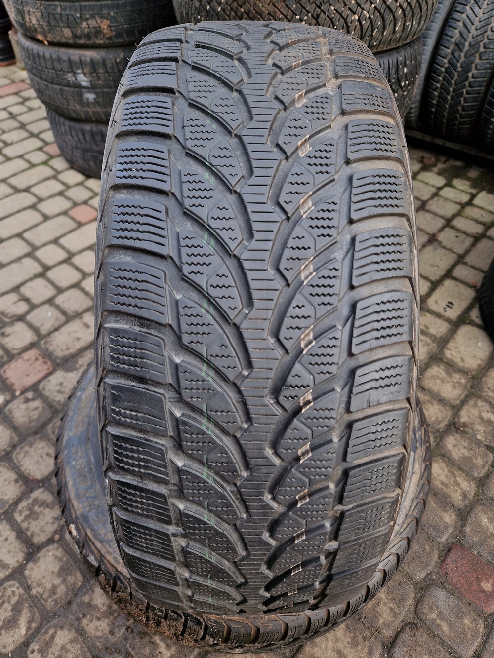 з б/у 235/60R17 Bridgestone Blizzak LM-32 4015 6мм
