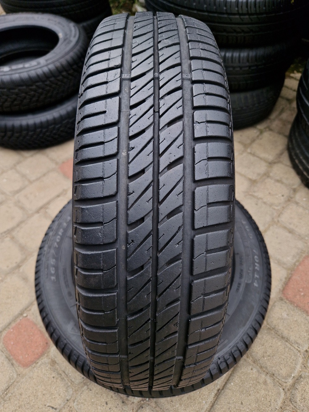 л б/у 165/70R14 Debica Passio 2 1417 5мм