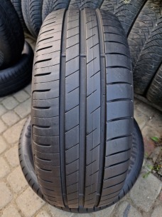 л б/у 195/60R15 Goodyear EfficientGrip Performance 0517 6-7мм. Фото 5