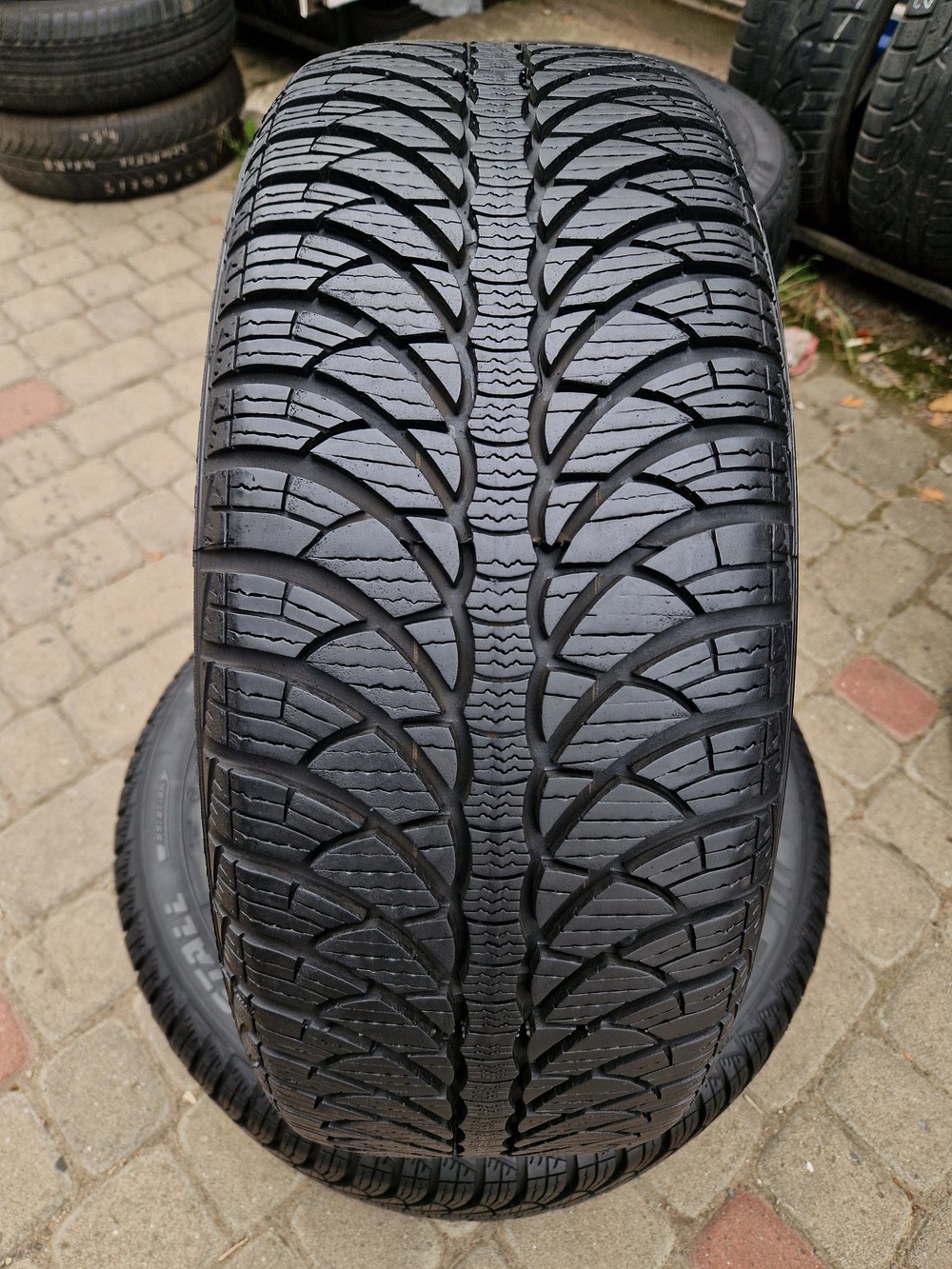 з б/у 205/55R16 Fulda Kristall Montero 3 3214 4.5-5.5мм; 7.5мм
