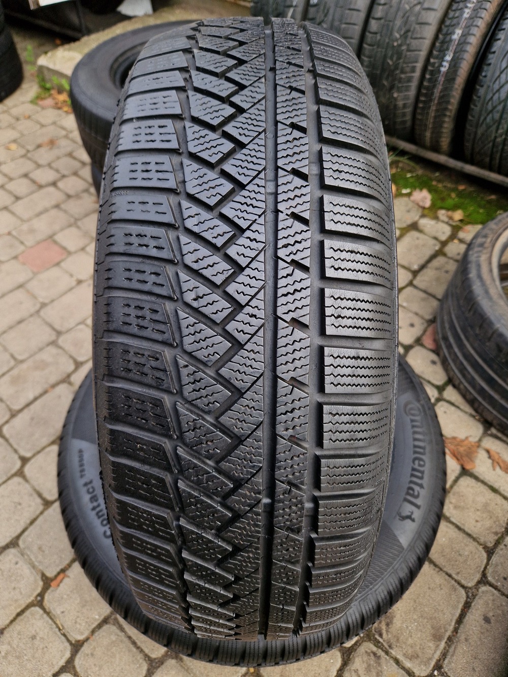з б/у 225/65R17 Continental ContiWinterContact TS 850P 2919 1.5-2мм; 7.5мм (злизаний край)