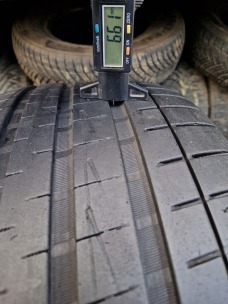 л б/у 225/40R18 Vredestein Ultrac Vorti 0417 6.5мм. Фото 6