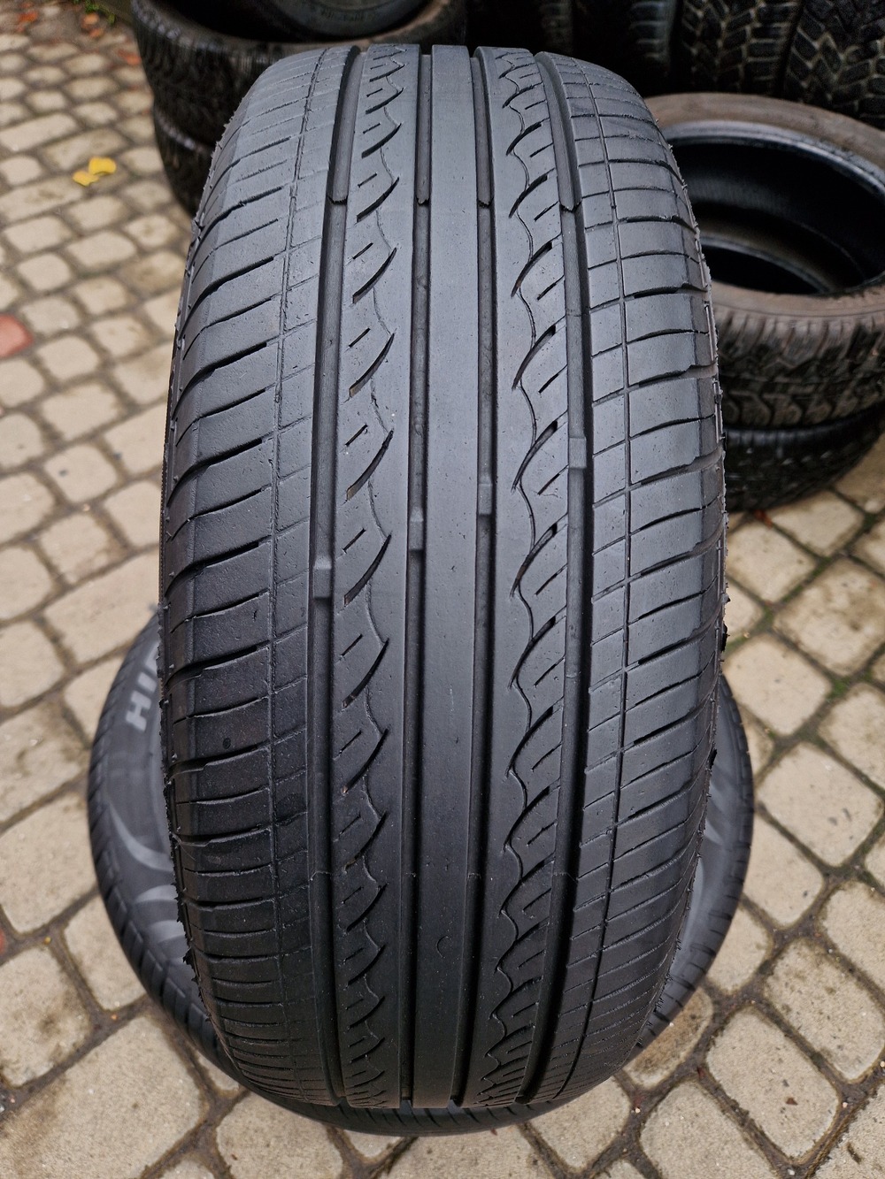 л б/у 195/60R15 Hifly HF 201 0218 5мм