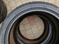 в б/у 235/40R18 Continental AllSeasonContact 4119 6.5мм. Фото 8