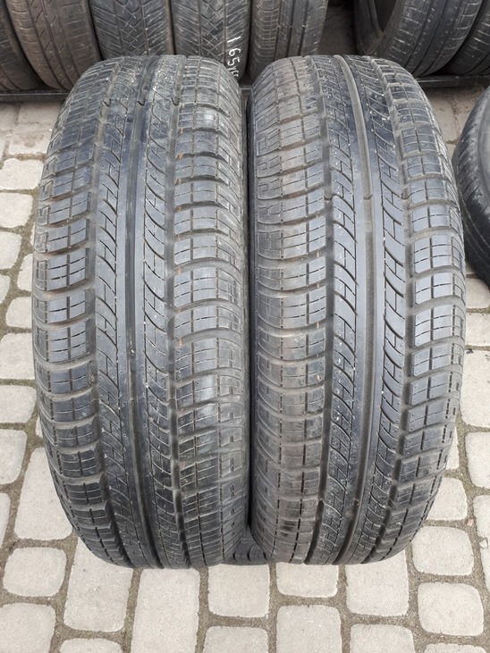 Шины 175 65 R15 БУ