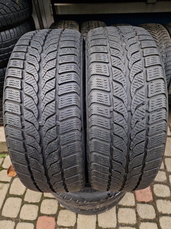 Шины 195 55 R15 Б/У