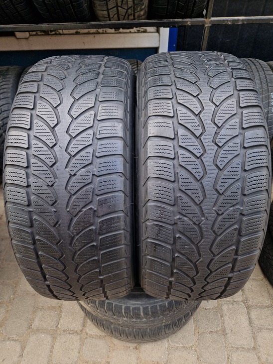 Шины 225 55 R16 БУ