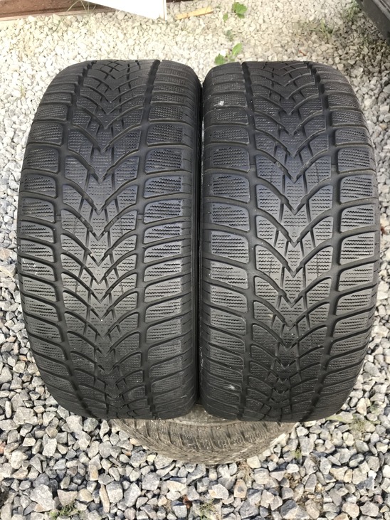 Шины 225 55 R17 Б/У