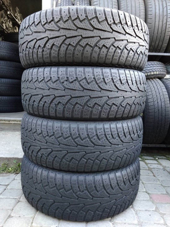 Шини 235 60 R17 літо БУ